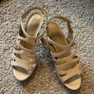 Naturalizer Women's Beige Strappy Heels